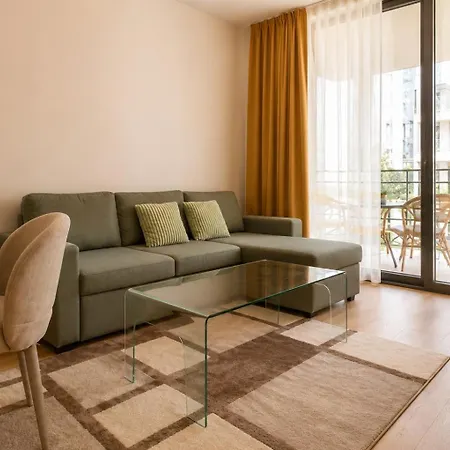 Luxury Azur Panorama | Beach, Pools, & Panoramic Views Апартаменти