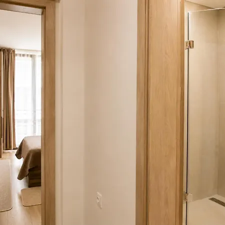 Azur Panorama | 1br, Beach&pool View Apartament Warna